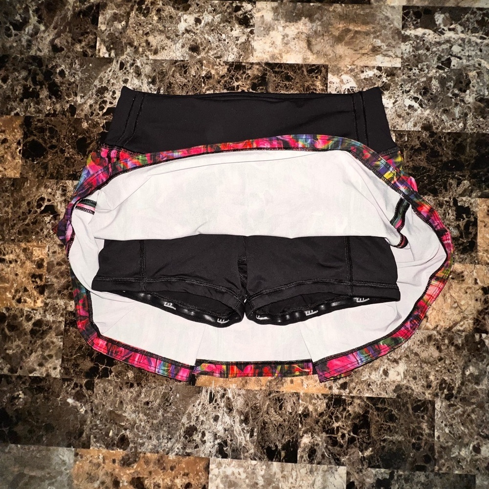 LULULEMON PACE RIVAL VIBRANT MULTICOLOR SKIRT/SKORT SIZE 6 - Picture 4 of 11